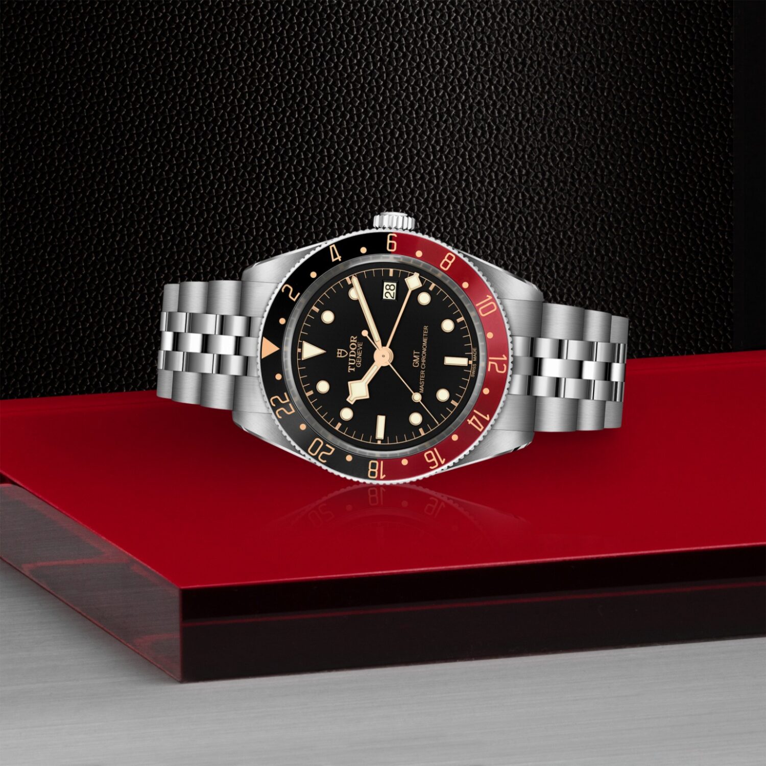m7939g1a0nru-0003 Black Bay 58 GMT